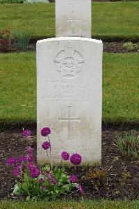 Harrogate (Stonefall) Cemetery - Humphrys, Peter Robert